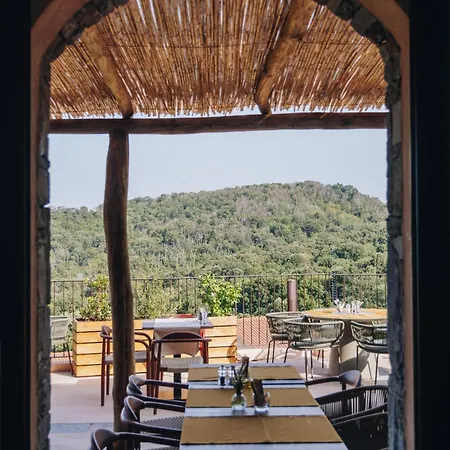 Domaine Santa Margherita Hotel