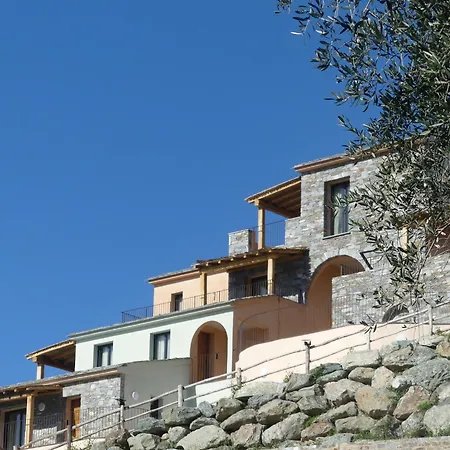 Domaine Santa Margherita Hotel 4*